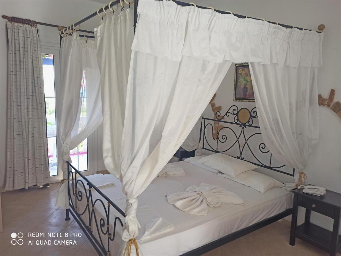 Angelika Aparthotel Alinda  Luaran gambar