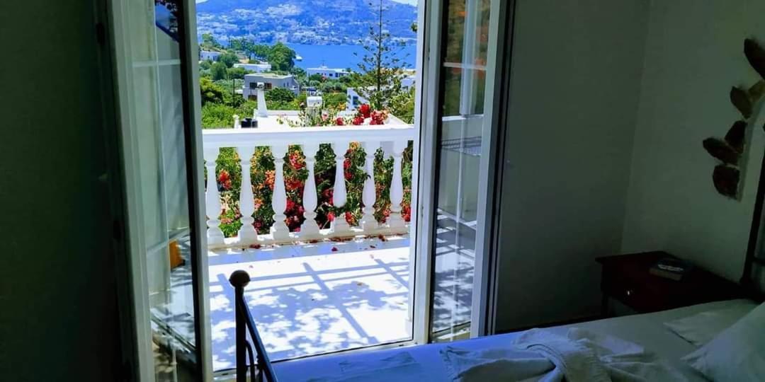 Angelika Aparthotel Alinda  Luaran gambar