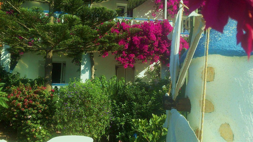 Angelika Aparthotel Alinda  Luaran gambar