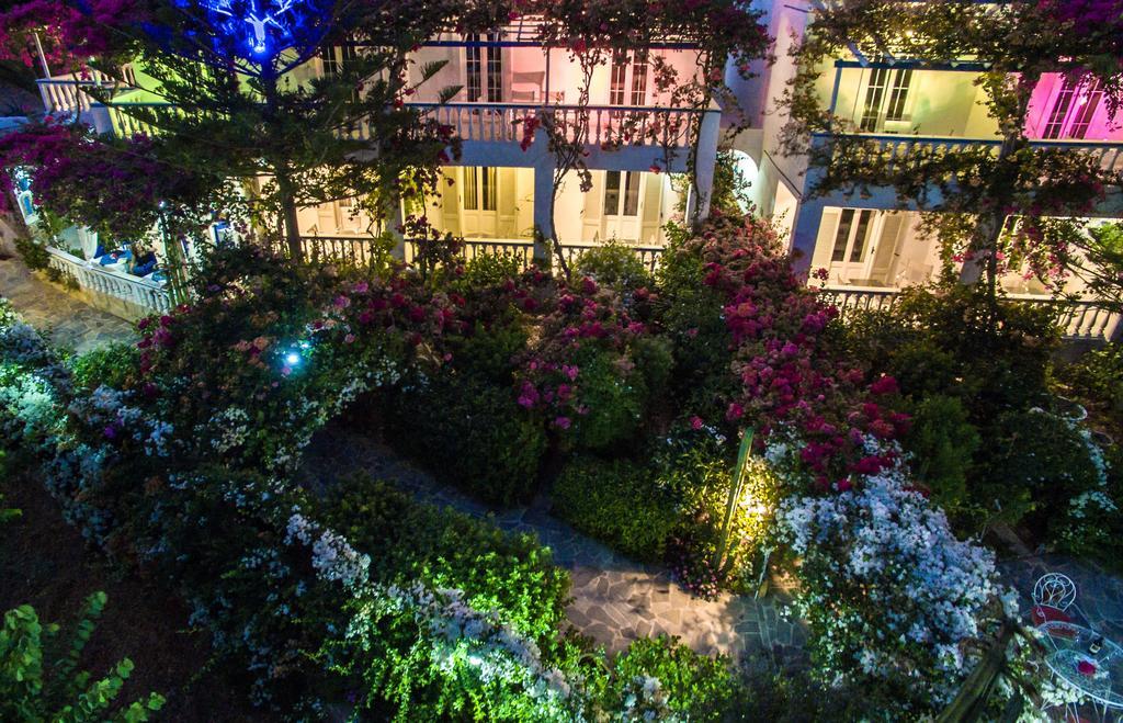 Angelika Aparthotel Alinda  Luaran gambar