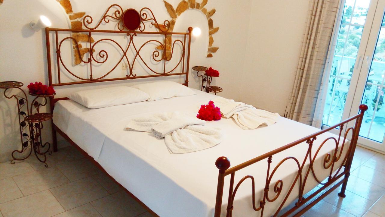 Angelika Aparthotel Alinda  Luaran gambar