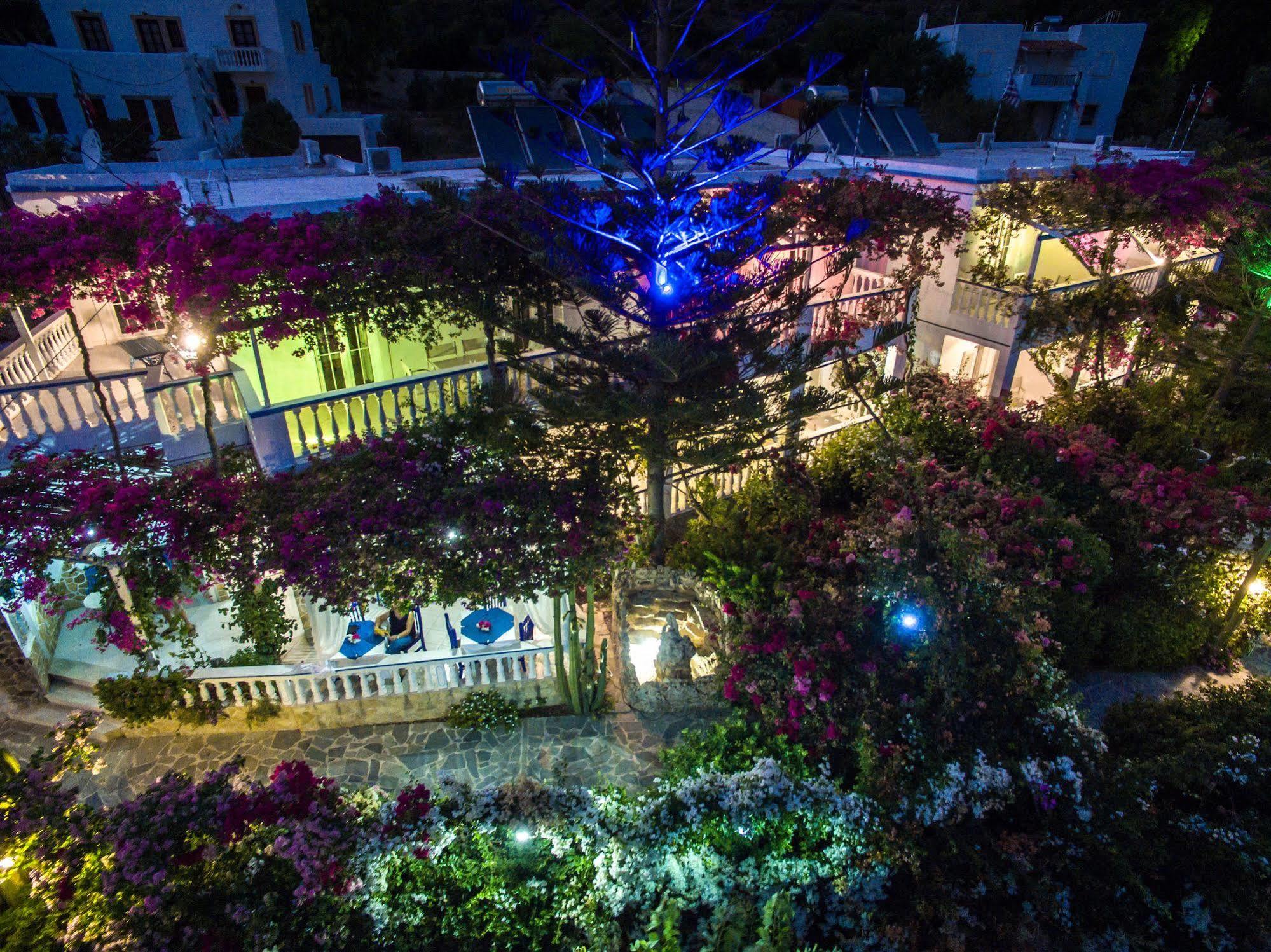 Angelika Aparthotel Alinda  Luaran gambar